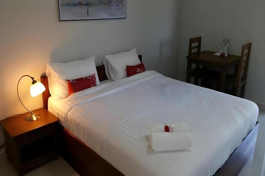 Iyara Residence Trat Esterno foto