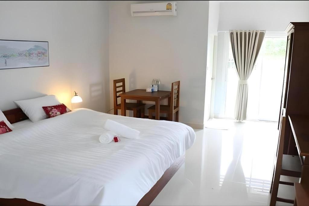 Iyara Residence Trat Esterno foto